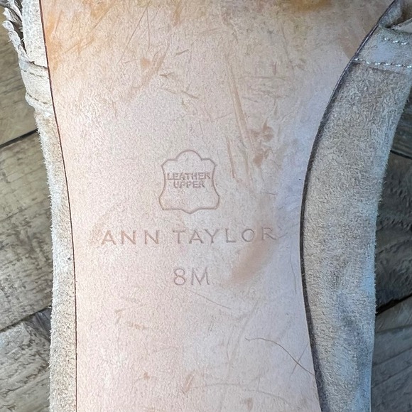 Ann Taylor Suede Fringe Pointed Toe Stiletto Heels Size 8M - Picture 8 of 9